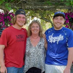 Meet your Posher, Debbie